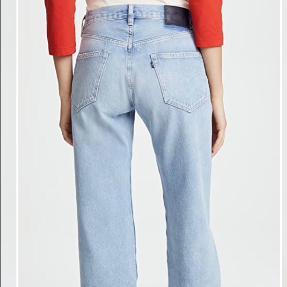 Blue tag Levi’s with side slits size 27